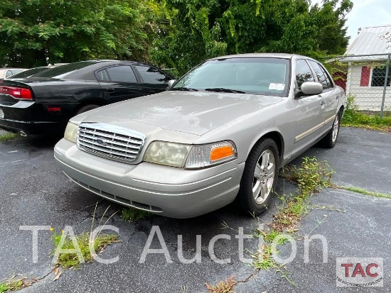 2011 Ford Crown Victoria Passenger Car