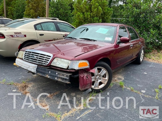 2011 Ford Crown Victoria Passenger Car