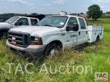 2005 Ford F-350 4 Door Pickup Service Truck