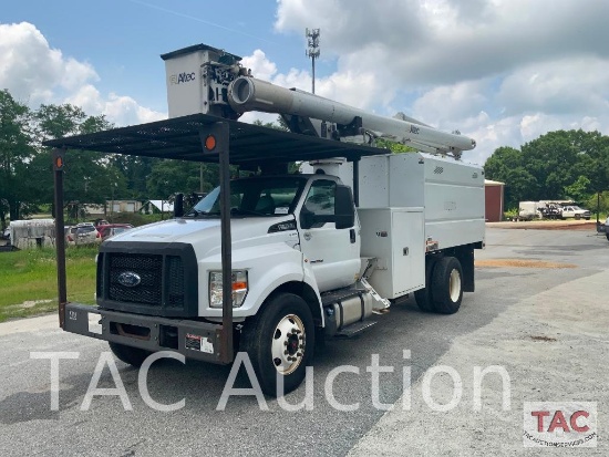 2017 Ford F-750 Truck 61 Foot Bucket Truck With Chip Body -ALTEC LR756