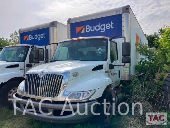 2020 International MV607 26ft Box Truck with Liftgate