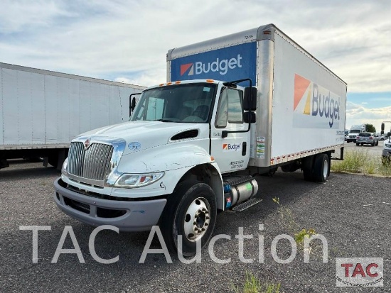 2017 International MA025 26ft Box Truck