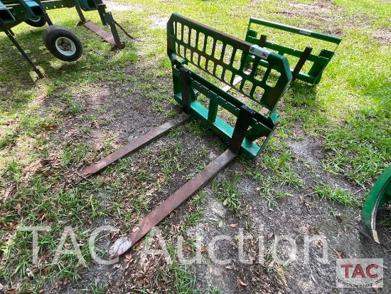 48in LMG Global Euro Connection Forks Attachment