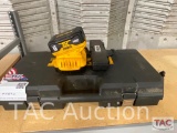 DeWalt Cordless Power Grease Gun With Batteries