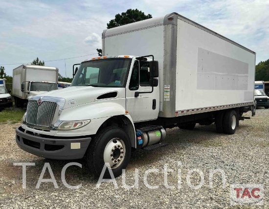 2017 International Durastar 4300 26ft Box Truck W/Liftgate