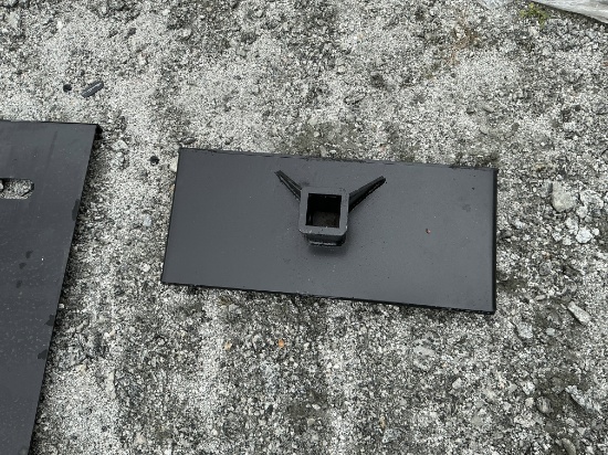 New Mini Skid Steer Quick Attach Backing Plate With Trailer Hitch Receiver