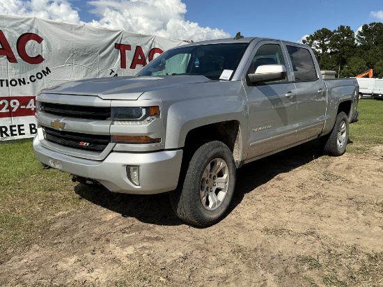 2018 Chevy Silverado 1500 4x4 Crew Cab Pickup Truck