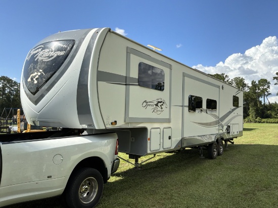 2020 Highland Ridge Open Range 376FBH 41 ft 2-Axle Gooseneck RV