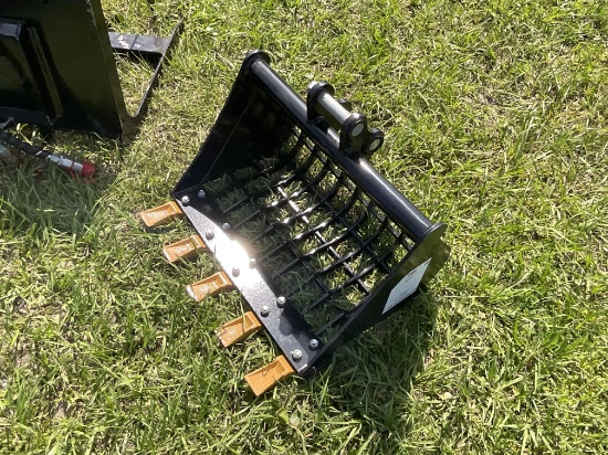 New Mini Excavator Skeleton Bucket