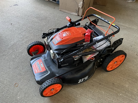 Used - YARDMAX 22in Self Propelled Lawnmower