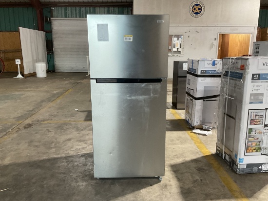 Vissani Refrigerator