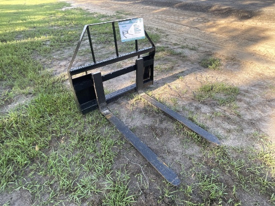 New Skid Steer Fork Attachment W/ 48in Forks