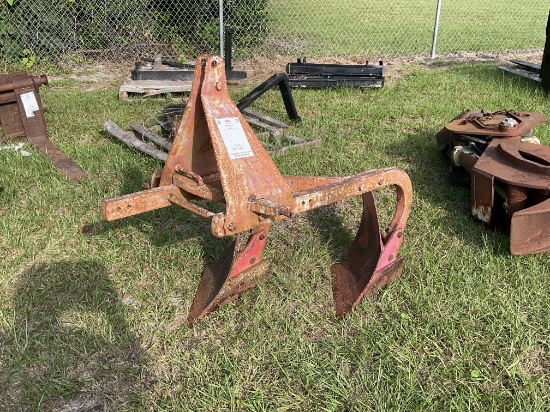 Dearborn Farm Equipment Model 10-156 3 Point Hitch 2 Bottom Plow