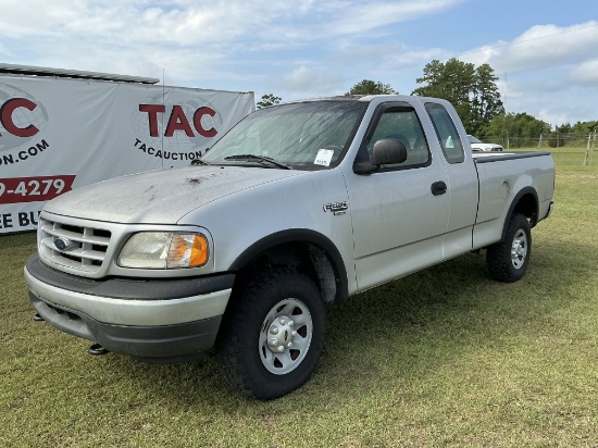 1999 Silver F250 4x4 Extended Cab