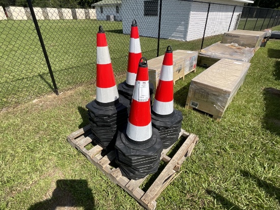 New Traffic Warning Cones (50 Count)