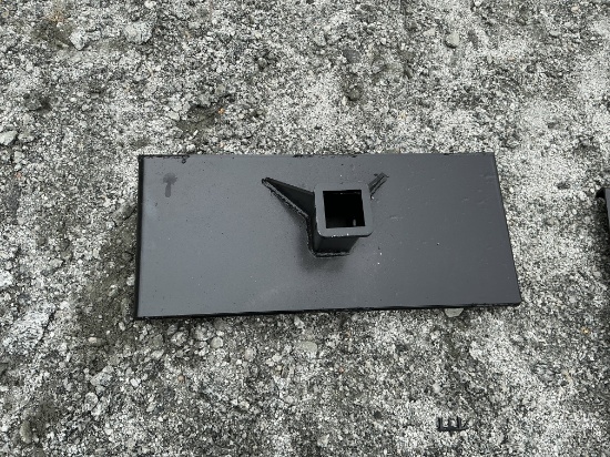 New Mini Skid Steer Quick Attach Backing Plate With Trailer Hitch Receiver