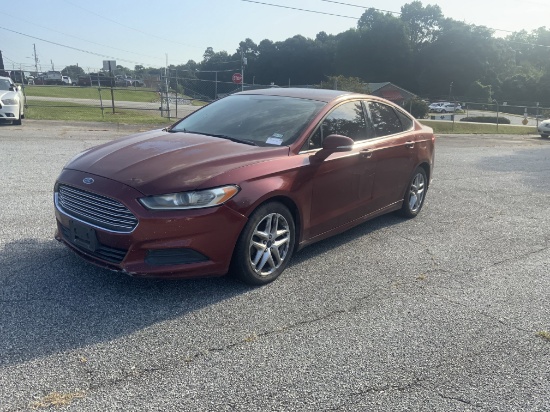 2014 Ford Fusion SE Passenger Car