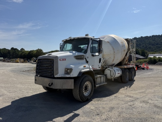 2017 Freightliner 114SD Concrete Mixer Truck