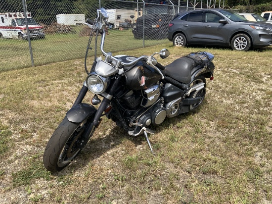 2002 YAMAHA XV1700PC MotorCycle