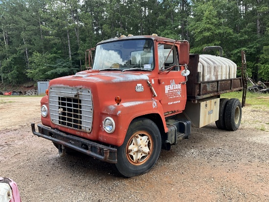 1983 Ford LN7000 Flat Bed Water Truck
