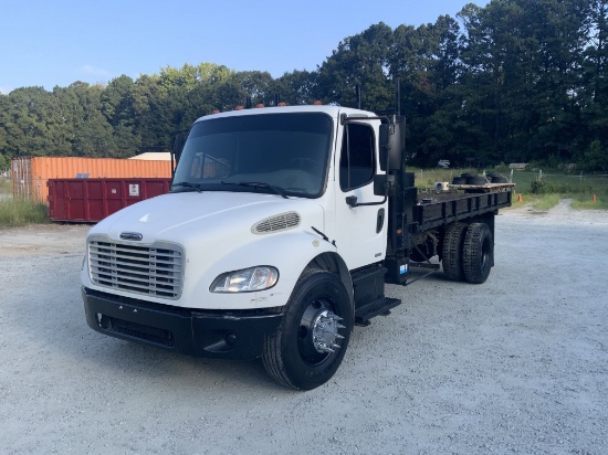 2005 Freightliner M2 Flatbed Truck