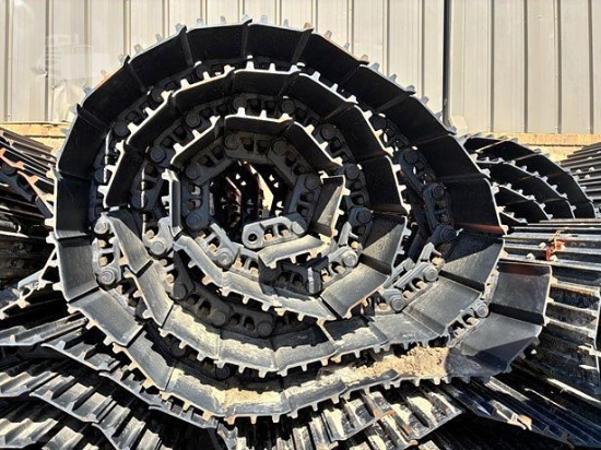 New 20T Excavator Steel Track Assembly (Pair)