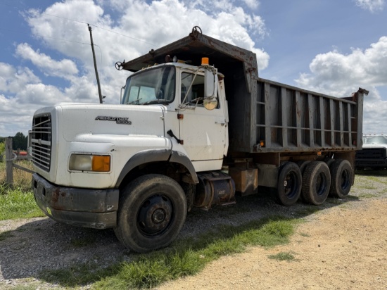 1989 FORD LTA9000 Dump Truck