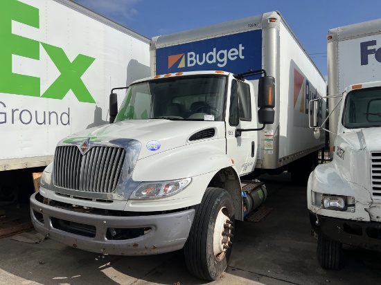 2019 International MA025 26ft Box Truck