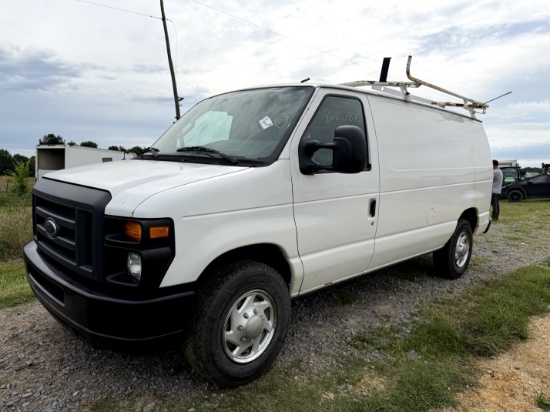2013 Ford E-250 Cargo Van