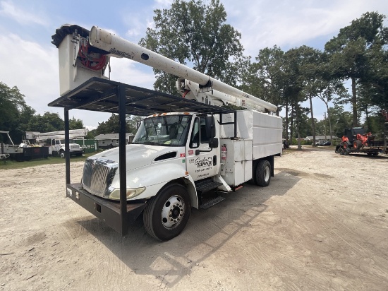 2003 International Durastar 4300 Bucket Truck
