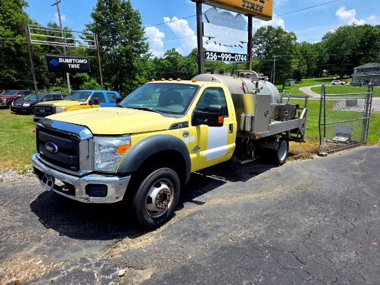 2016 Ford F-550 Super Duty 4x4 Vacuum Truck