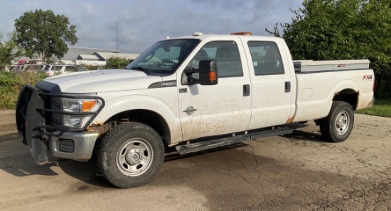 2013 Ford F-350 Xl Super Duty Crew Cab Pickup Truck