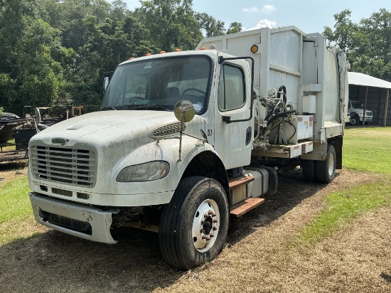 2013 Freightliner M2 106 Garbage Truck