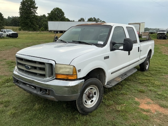1999 Ford F-350 4X4 Super Duty Crew Cab Pickup Truck