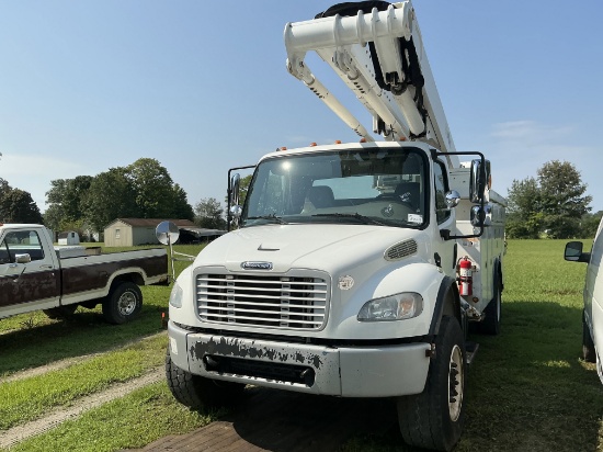 2014 Freightliner M2 106 4x4 Regular Cab Bucket Truck