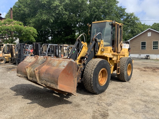 Caterpillar IT28F Wheel Loader