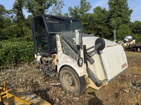 2010 Elgin Pelican NP Street Sweeper