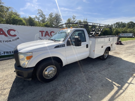 2015 Ford F-350 Super Duty Service Body Pickup Truck