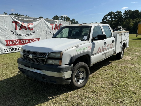 2007 Chevrolet Silverado 2500HD Service Truck