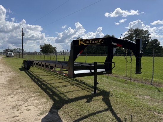 2025 Kaufman 3-Car Gooseneck Hauler