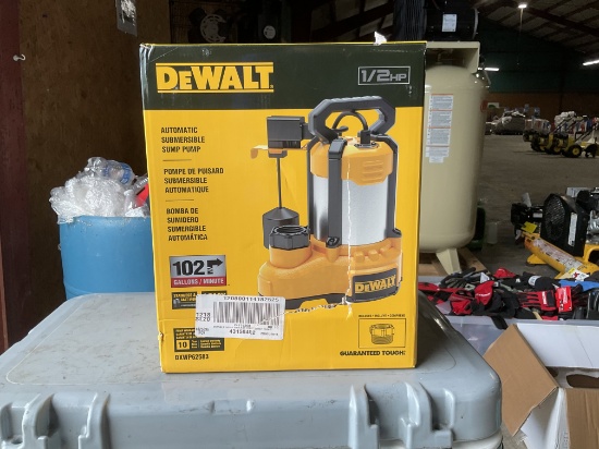 DeWalt Automatic Submersible Sump Pump