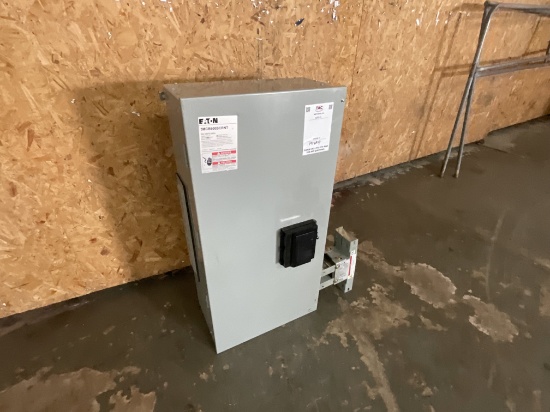 Eaton 3MCB600BCRNT Breaker Box