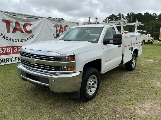 2015 Chevrolet Silverado 2500HD Regular Cab Service Truck