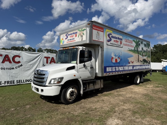 2018 Hino 258A 26FT Box Truck w/ Liftgate