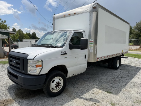 2019 Ford E-350 16ft Box Truck