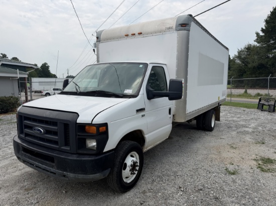 2017 Ford E-350 16ft Box Truck