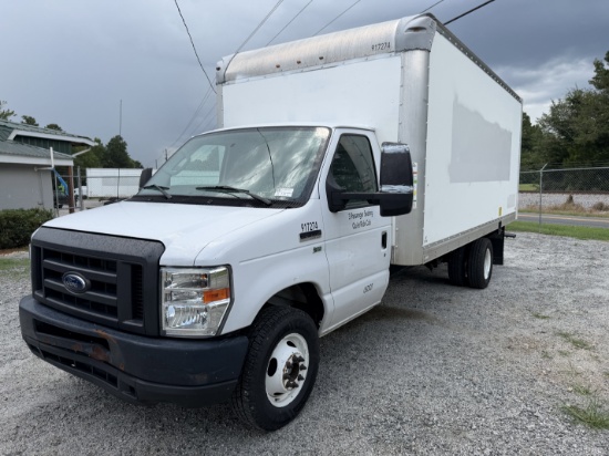 2019 Ford E-350 16ft Box Truck
