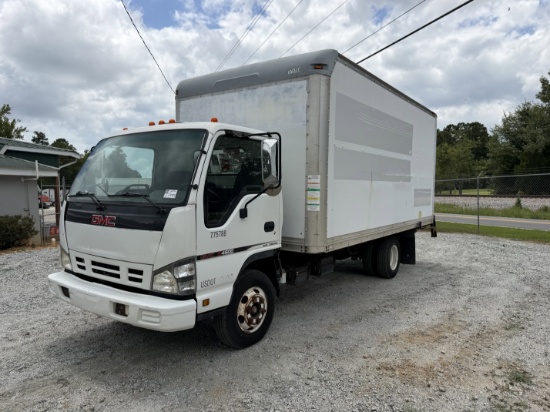 2007 GMC W4500 16ft Box Truck w/ Liftgate
