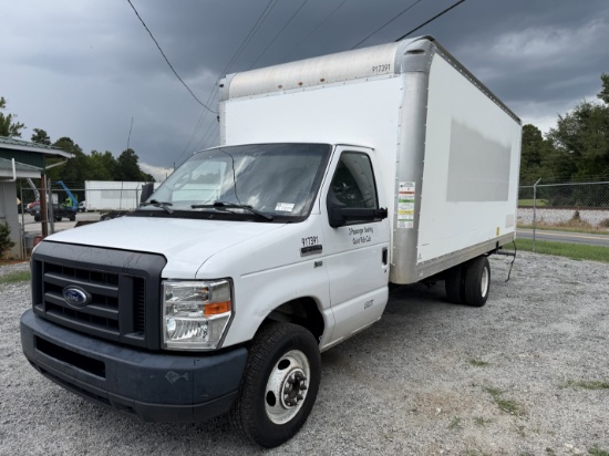 2019 Ford E-350 16ft Box Truck
