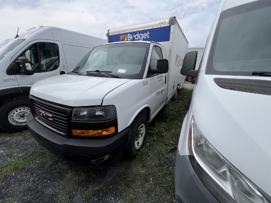 2021 GMC Savana 12ft Box Truck